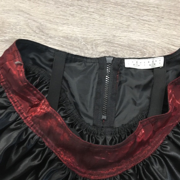 Northbound Leather Catherine Coatney Garter Belt - Picture 4 of 6